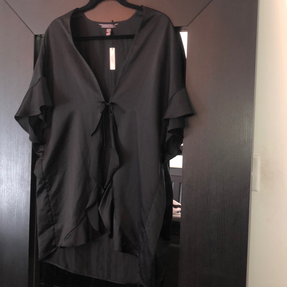 Victoria Secret Robe - Picture 2 of 3